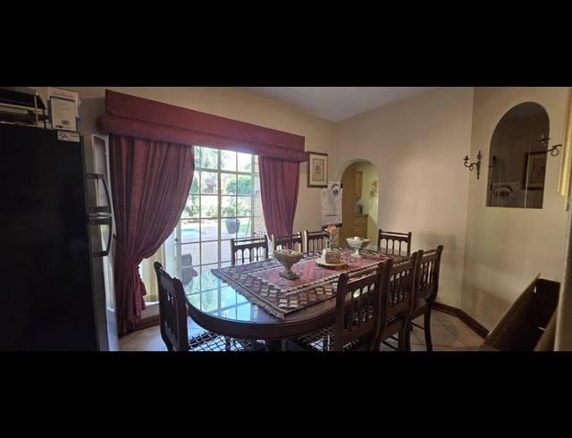 6 BEDROOM HOUSE FOR SALE IN AMANDASIG